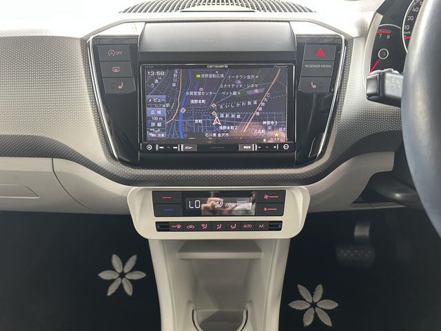 VOLKSWAGEN UP! 2018 Image 31