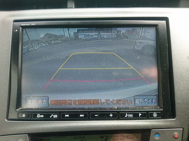 TOYOTA PRIUS 2013 Image 31