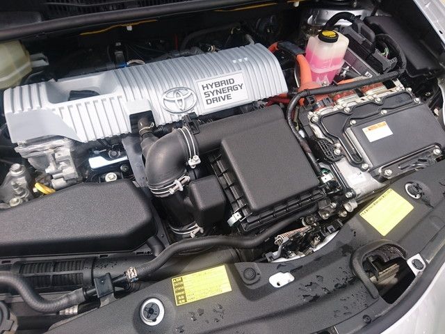 TOYOTA PRIUS 2013 Image 31