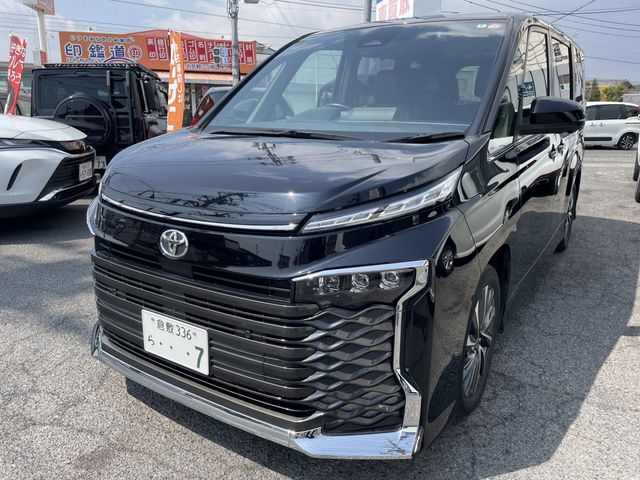 TOYOTA VOXY 2022 Image 31