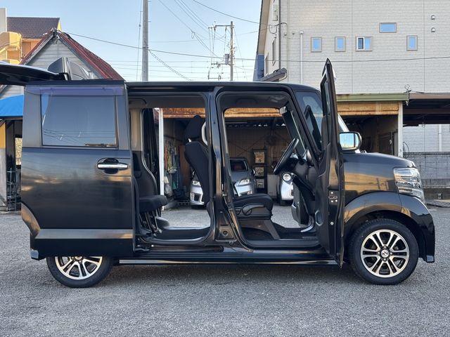 HONDA N BOX CUSTOM 2013 Image 31