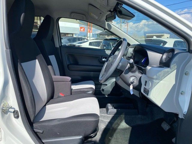 DAIHATSU MIRA E:S 2018 Image 31