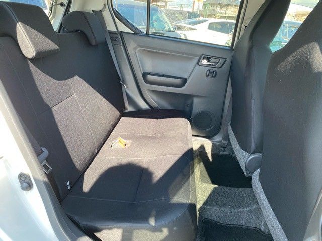 DAIHATSU MIRA E:S 2018 Image 31