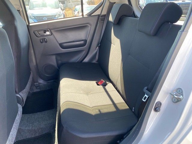 DAIHATSU MIRA E:S 2018 Image 31