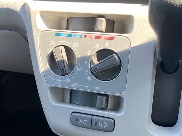 DAIHATSU MIRA E:S 2018 Image 31