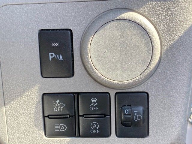 DAIHATSU MIRA E:S 2018 Image 31