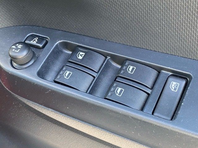 DAIHATSU MIRA E:S 2018 Image 31