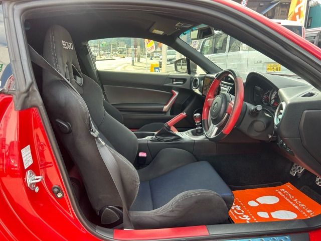 TOYOTA 86 2012 Image 31