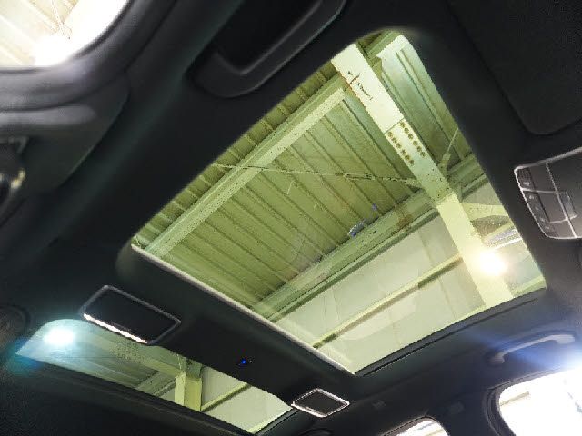 MERCEDES BENZ S CLAS 2015 Image 31