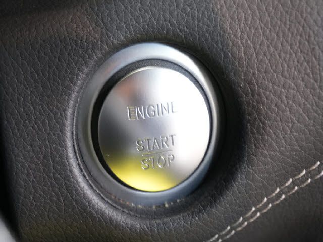 MERCEDES BENZ S CLAS 2017 Image 31