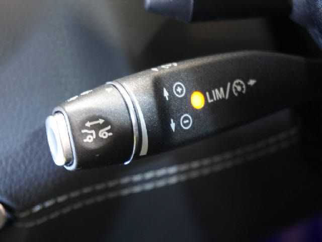 MERCEDES BENZ S CLAS 2017 Image 31