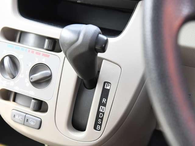 DAIHATSU MOVE 4WD 2014 Image 31