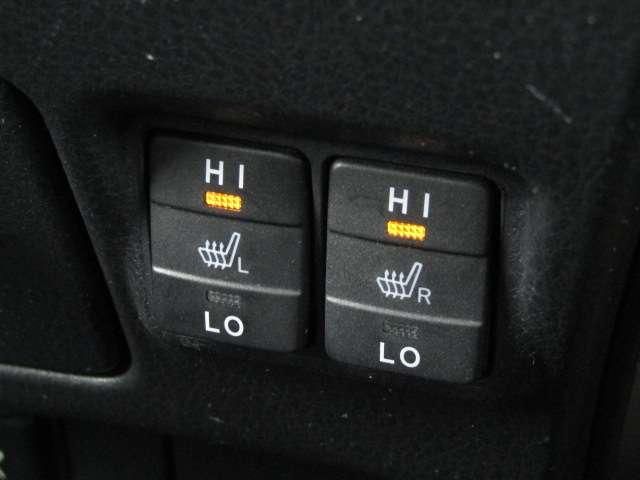 TOYOTA VOXY HYBRID 4WD 2017 Image 31