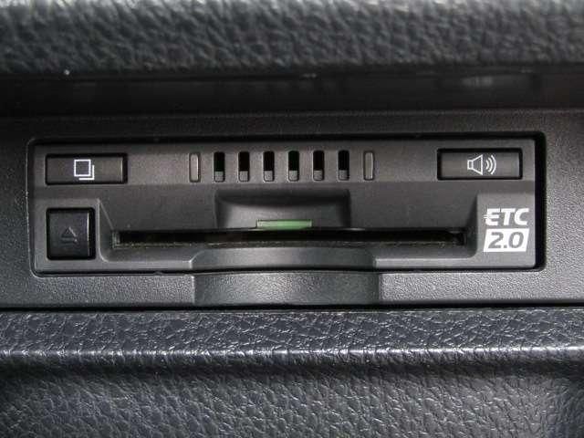 TOYOTA VOXY HYBRID 4WD 2017 Image 31