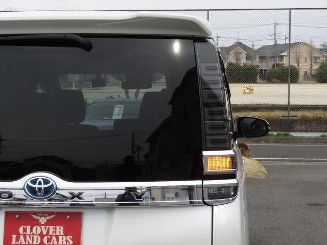 TOYOTA VOXY HYBRID 4WD 2017 Image 31