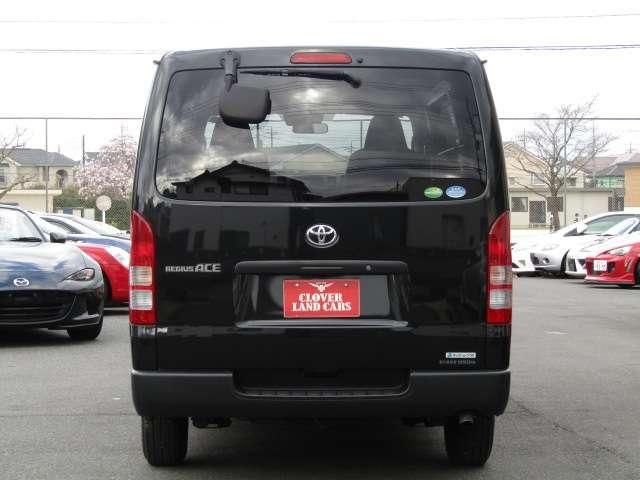 TOYOTA REGIUSACE VAN 2WD 2018 Image 31