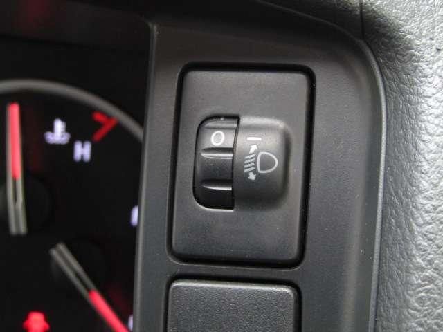 TOYOTA REGIUSACE VAN 2WD 2018 Image 31