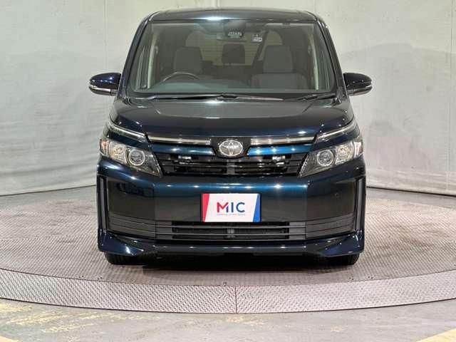 TOYOTA VOXY 2017 Image 31