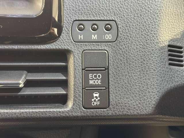 TOYOTA VOXY 2017 Image 31