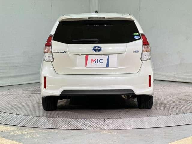 TOYOTA PRIUS ALPHA 2019 Image 31