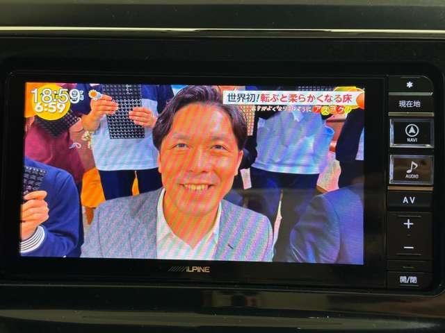 TOYOTA PRIUS ALPHA 2019 Image 31