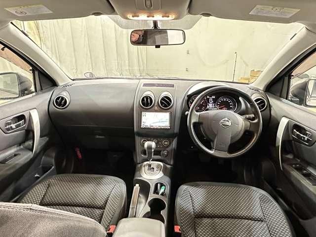 NISSAN DUALIS 2011 Image 31