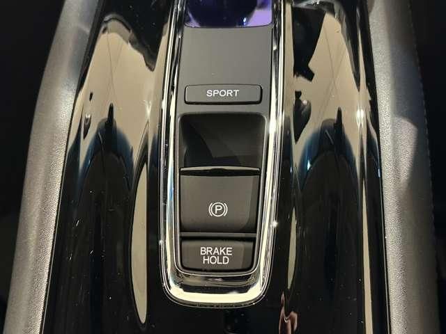 HONDA VEZEL HYBRID 2014 Image 31