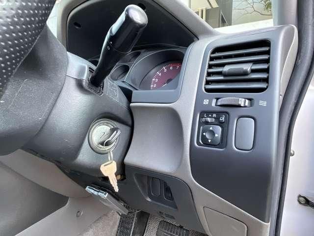 MITSUBISHI PAJERO WAGON 2001 Image 31