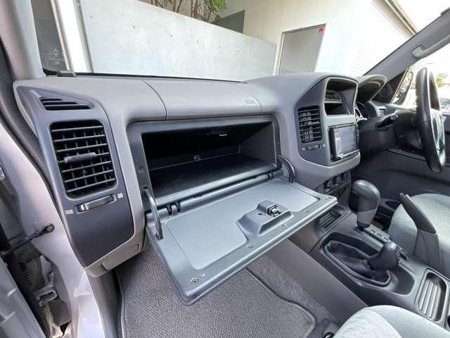MITSUBISHI PAJERO WAGON 2001 Image 31