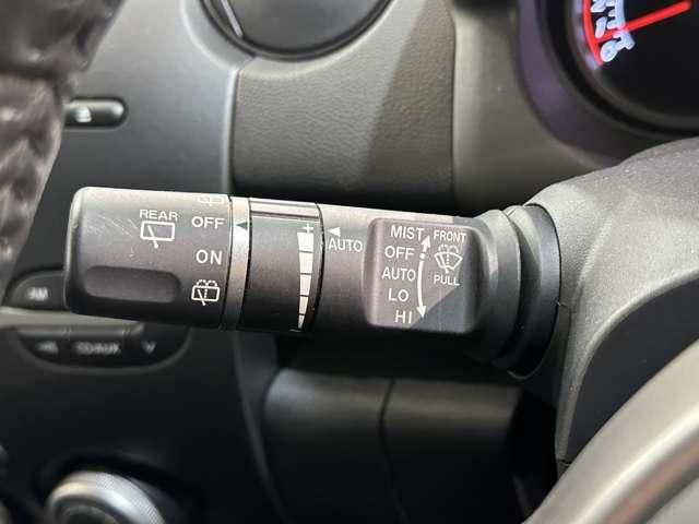 MAZDA DEMIO 2010 Image 31