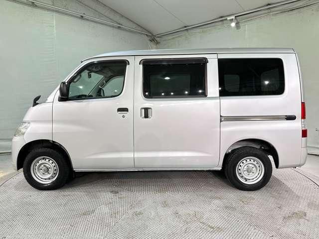 TOYOTA LITEACE VAN 2WD 2016 Image 31