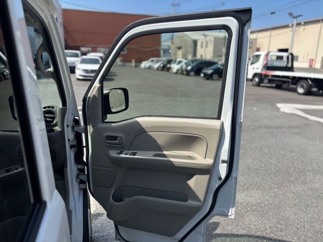 NISSAN NV100 CLIPPER 2022 Image 31