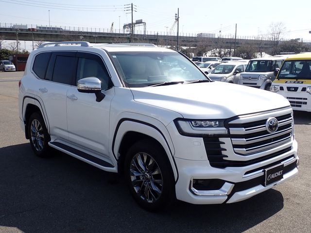 TOYOTA LANDCRUISER WAGON 2023 Image 31
