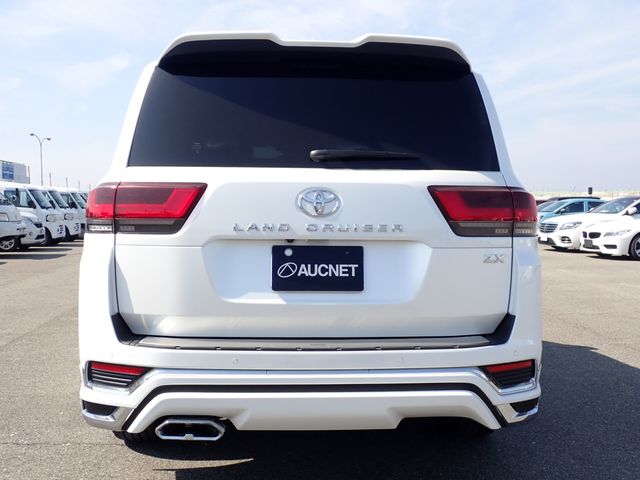 TOYOTA LANDCRUISER WAGON 2023 Image 31