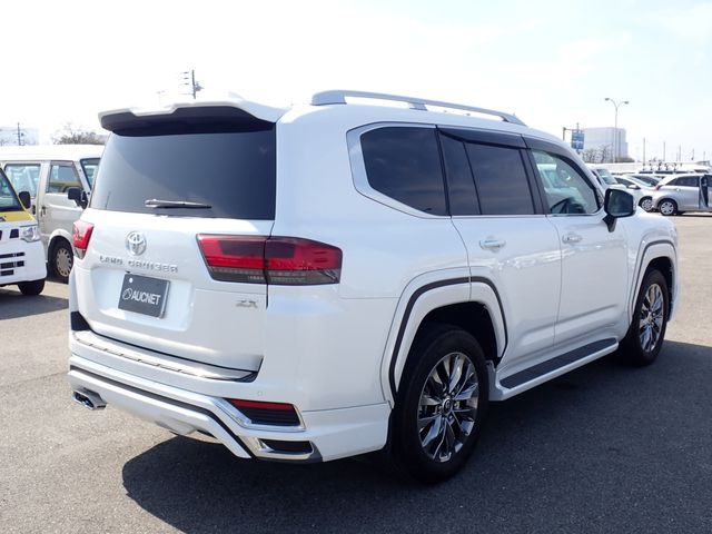 TOYOTA LANDCRUISER WAGON 2023 Image 31