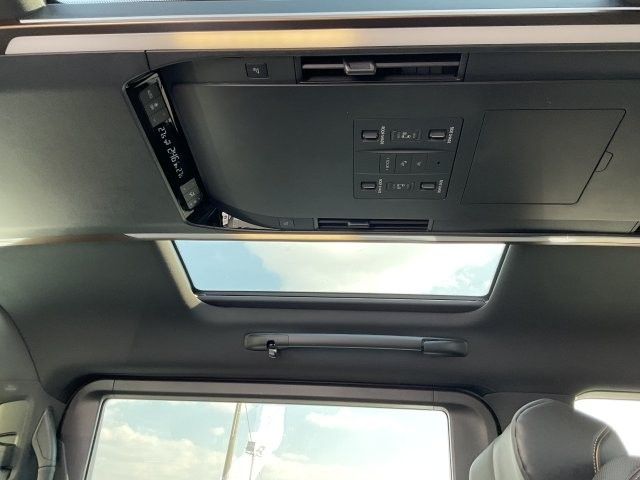 TOYOTA ALPHARD HYBRID 4WD 2023 Image 31