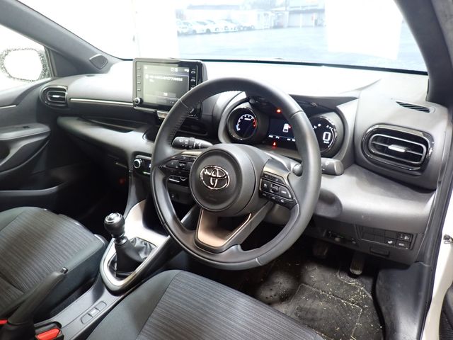 TOYOTA YARIS 2023 Image 31