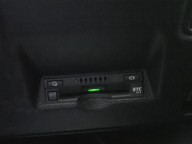 TOYOTA YARIS 2023 Image 31