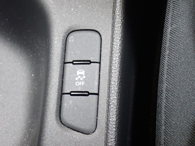 TOYOTA YARIS 2023 Image 31