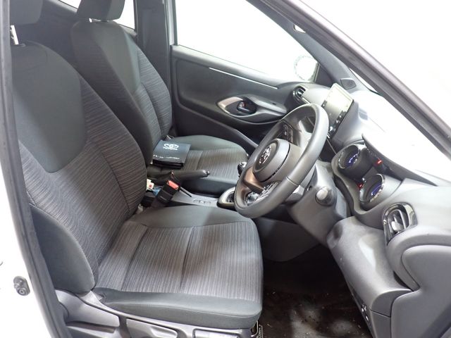 TOYOTA YARIS 2023 Image 31