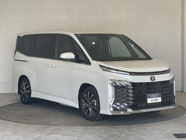 TOYOTA VOXY HYBRID 2026 Image 31