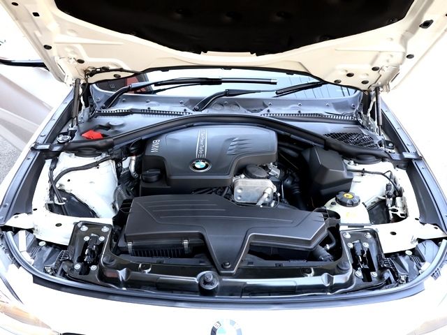 BMW 3SERIES GRAN TUR 2014 Image 31