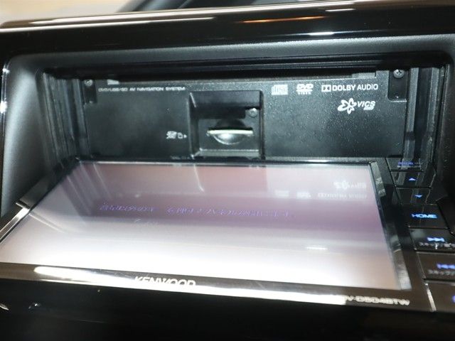 TOYOTA VOXY 2017 Image 31