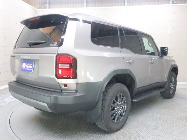 TOYOTA LANDCRUISER 250 2025 Image 31