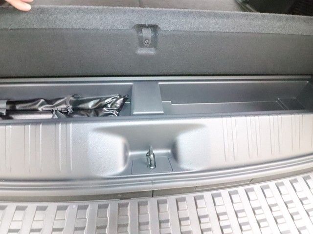 TOYOTA LANDCRUISER 250 2025 Image 31