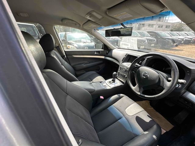 NISSAN SKYLINE 2011 Image 31