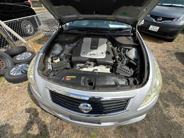 NISSAN SKYLINE 2011 Image 31