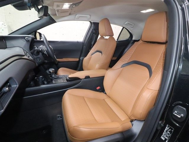 TOYOTA LEXUS UX250H AWD 2021 Image 31