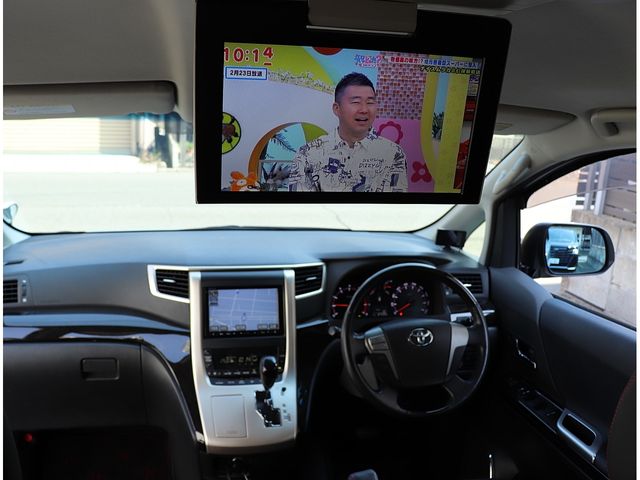 TOYOTA VELLFIRE 2013 Image 31