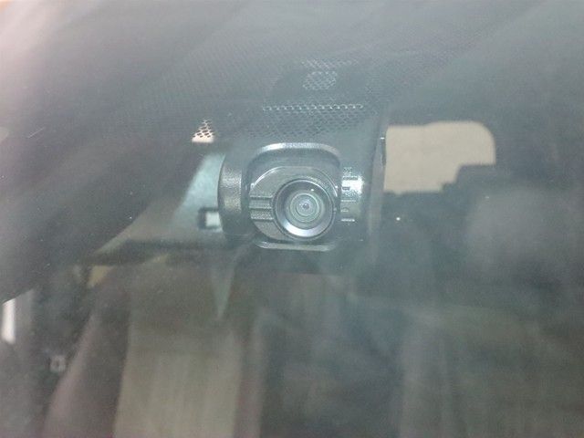 TOYOTA ESQUIRE HYBRID 2017 Image 31